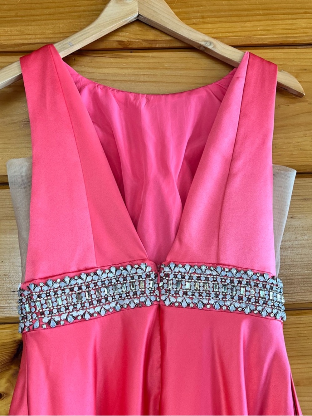 Delicate Abby Paris Coral Sleeveless Maxi Formal Festival Dress Jeweled Waist - Picture 7 of 9